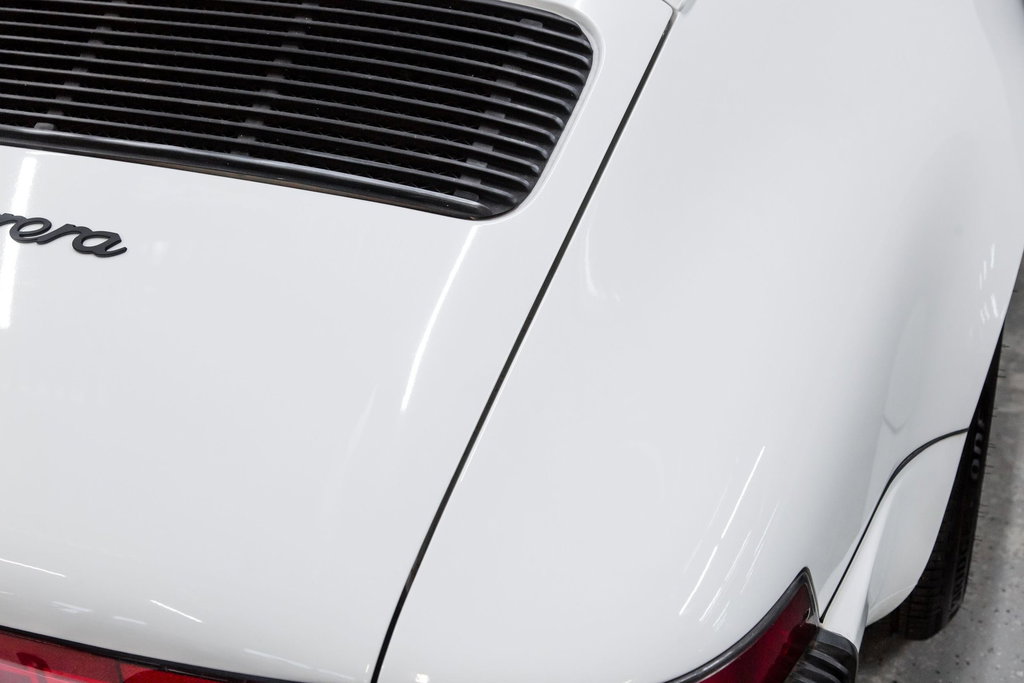 Porsche 911 Carrera 3.2 (US)