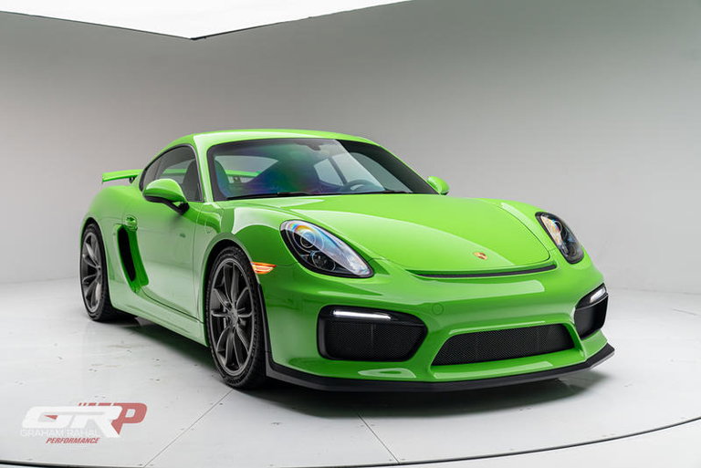 Porsche 981 Cayman GT4