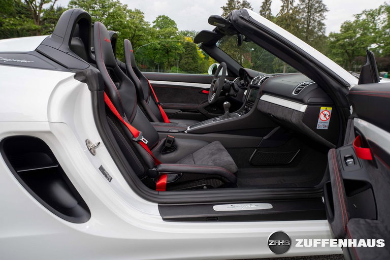 Porsche 981 Boxster Spyder