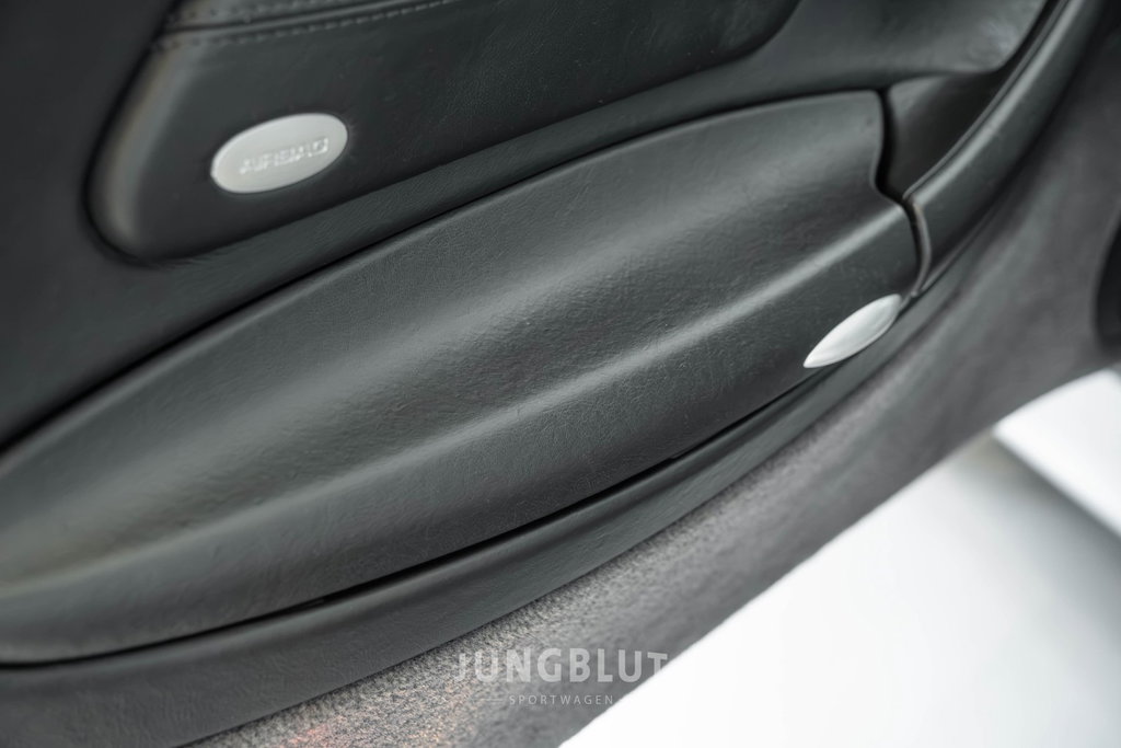 Porsche 996.2 Carrera “40 Jahre 911”