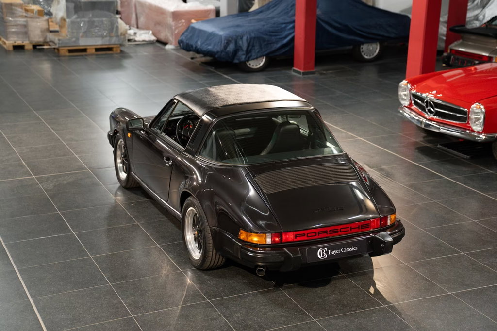 Porsche 911 SC