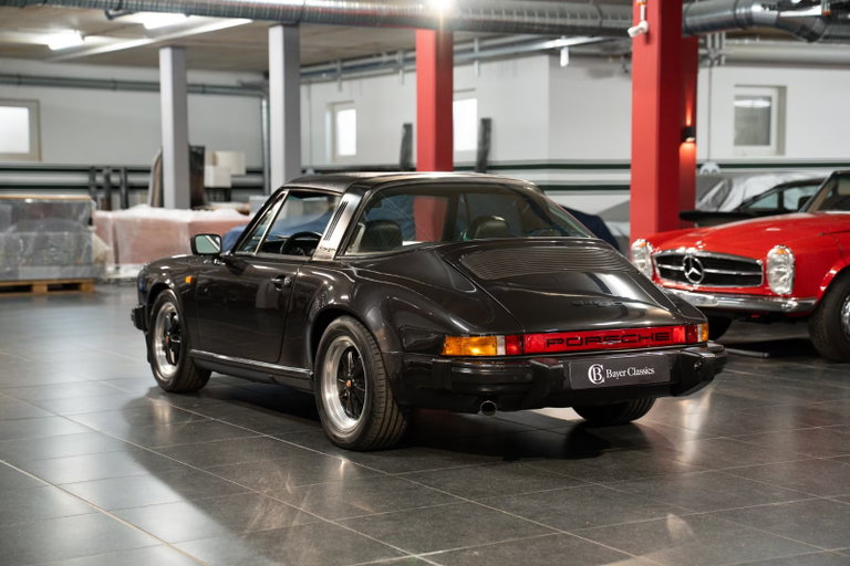 Porsche 911 SC