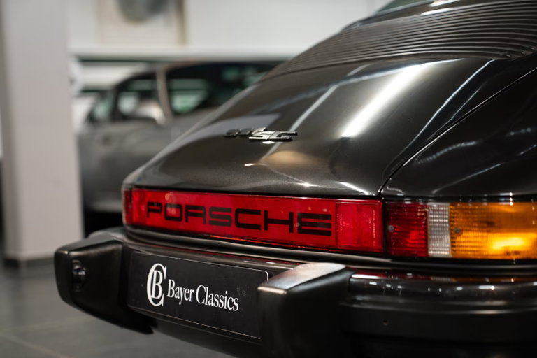 Porsche 911 SC