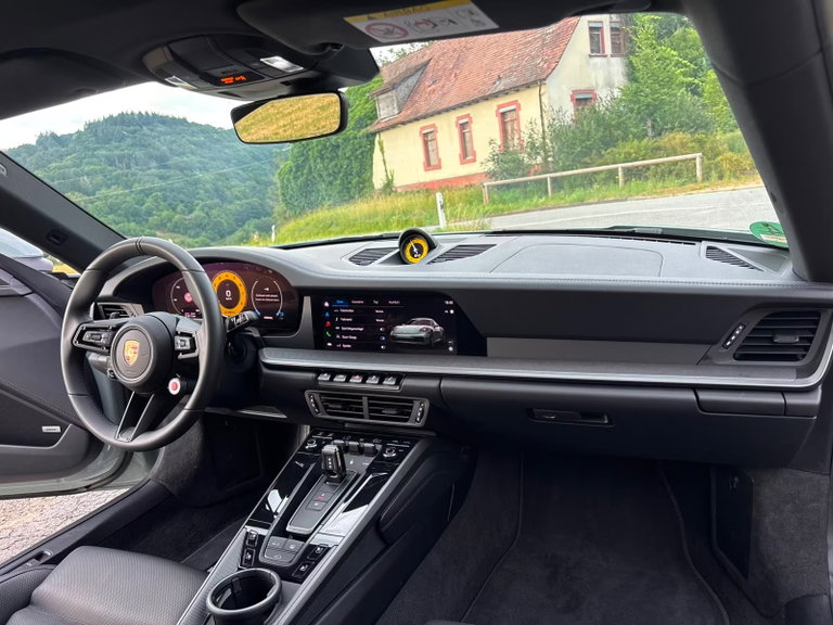 Porsche 992.2 Carrera
