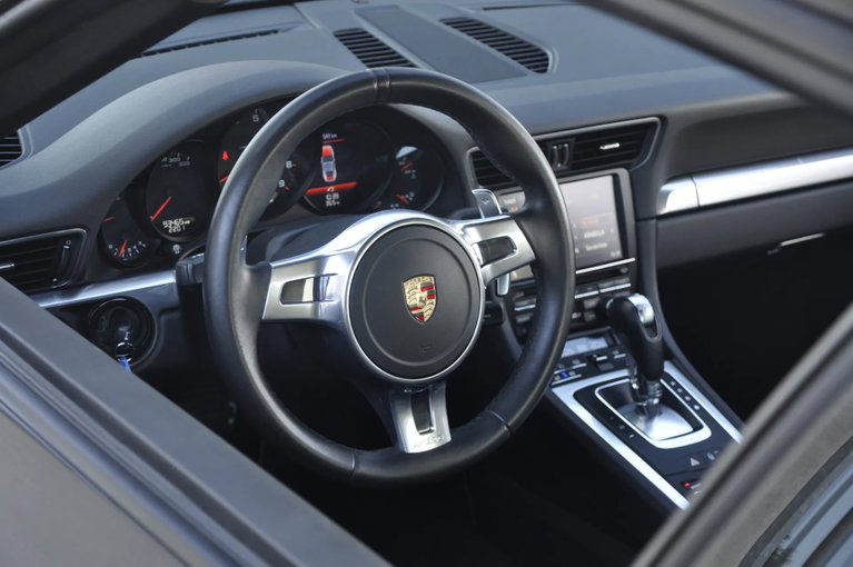 Porsche 991 Carrera