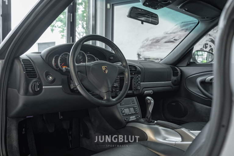 Porsche 996.2 Carrera “40 Jahre 911”