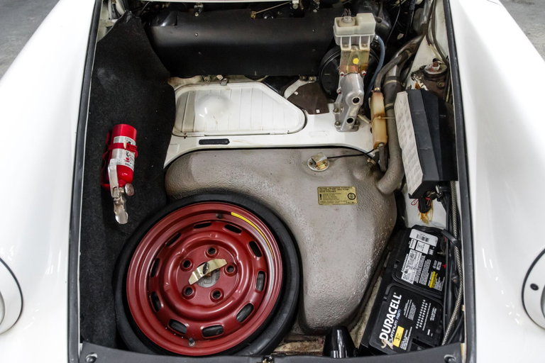 Porsche 911 Carrera 3.2 (US)
