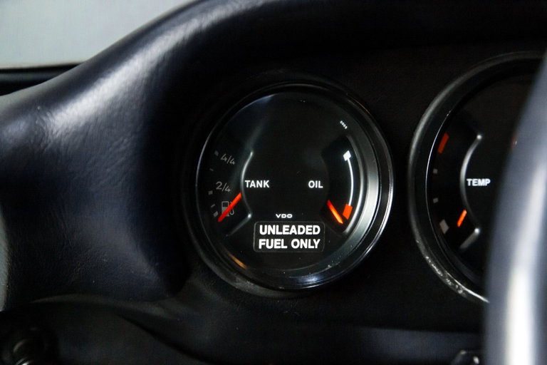 Porsche 911 Carrera 3.2 (US)