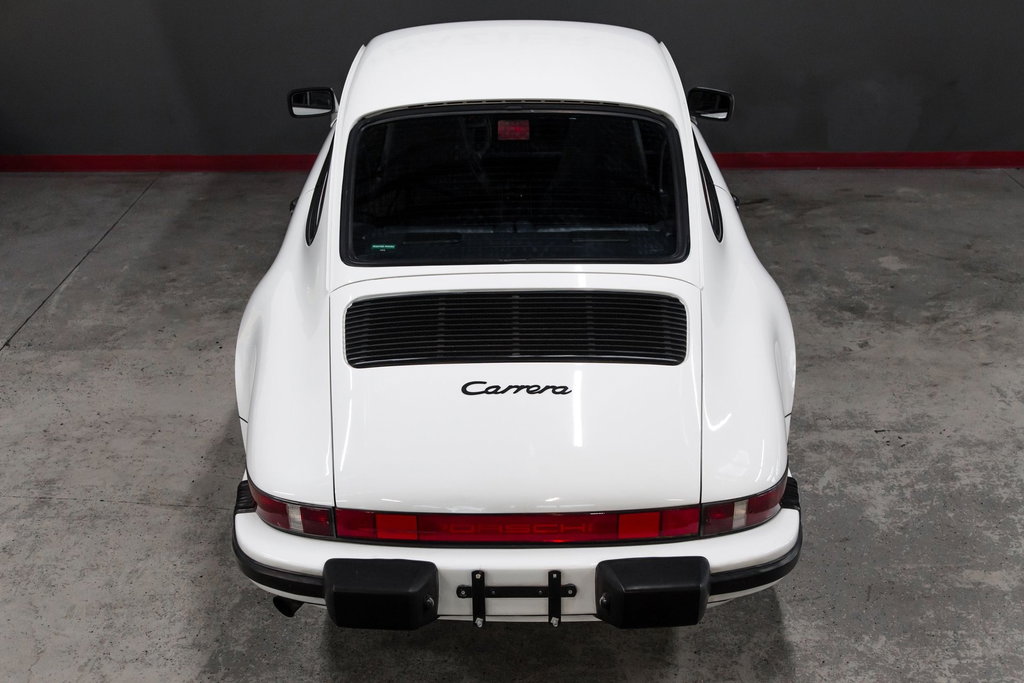 Porsche 911 Carrera 3.2 (US)