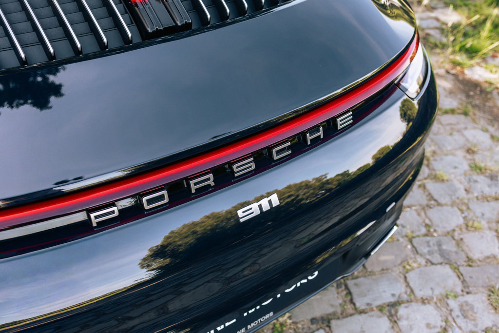 Porsche 992 Belgian Legend Edition