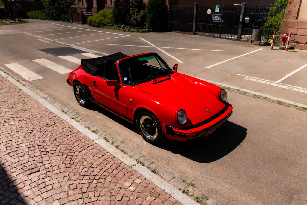 Porsche 911 Carrera 3.2