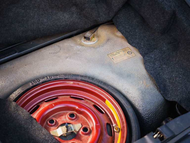 Porsche 911 Carrera 3.2 (US)