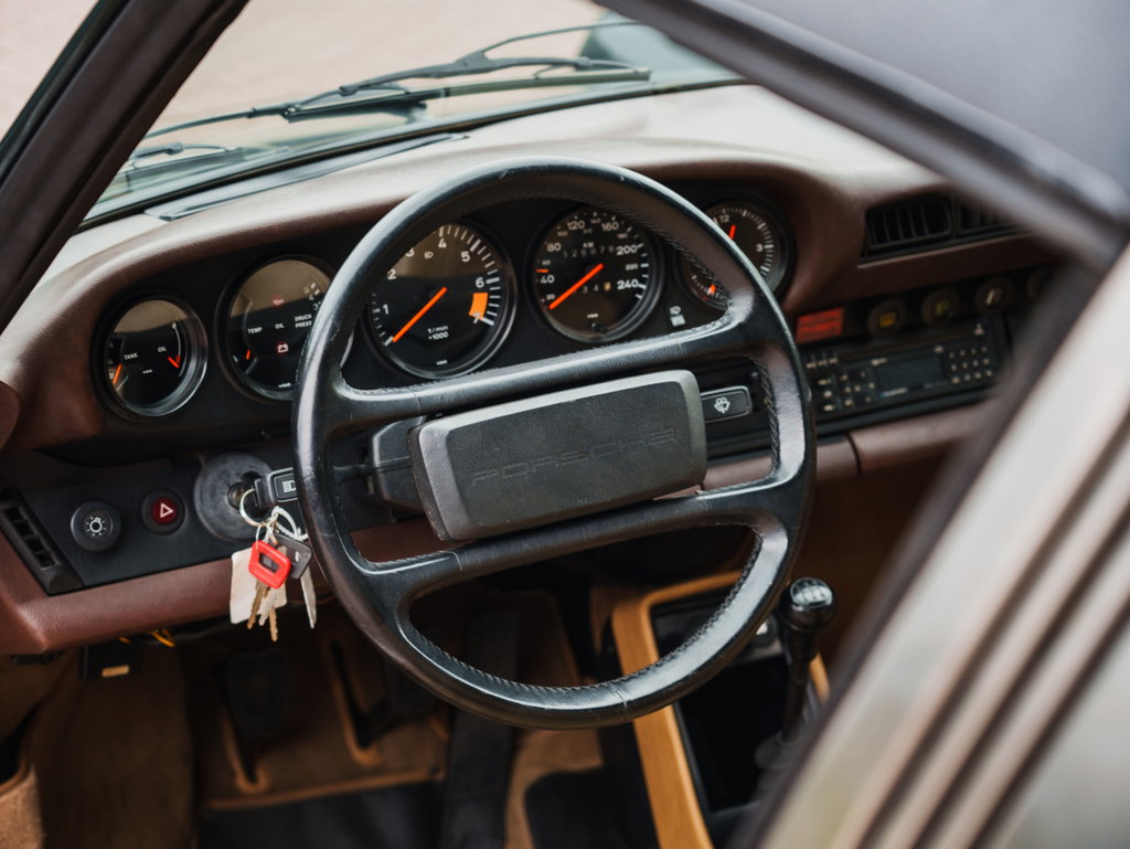 Porsche 911 SC
