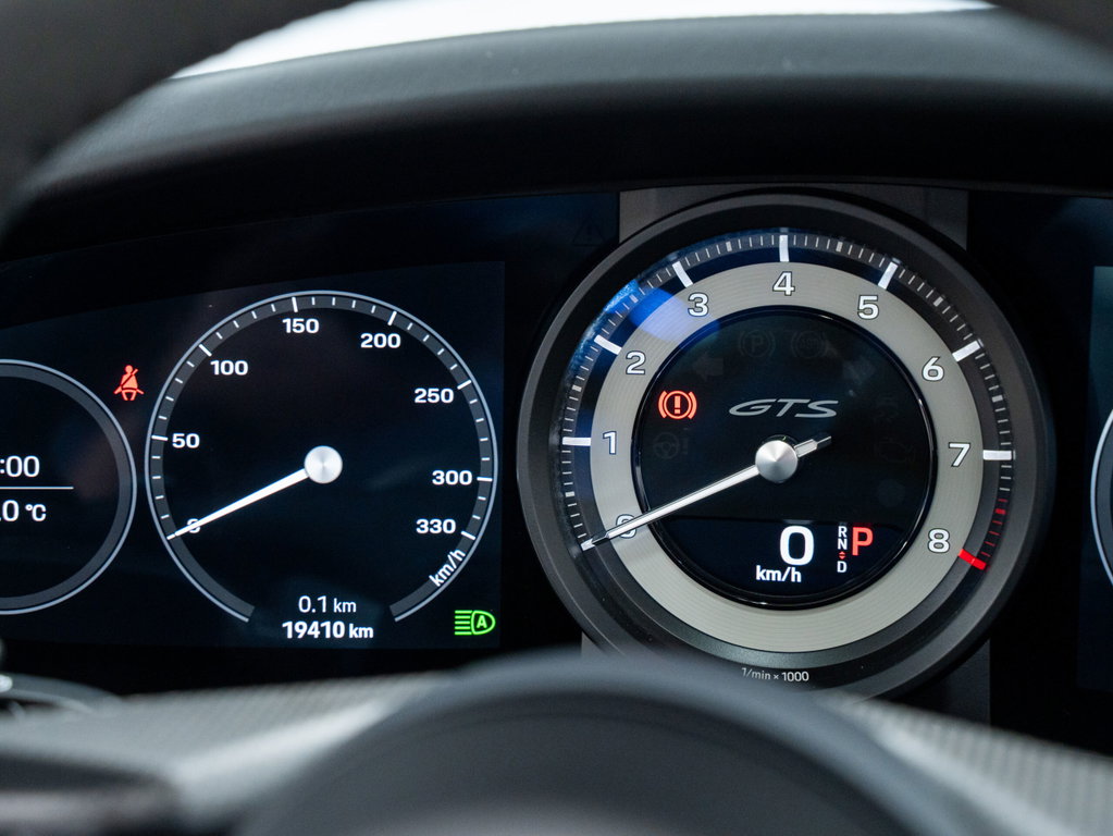 Porsche 992 Carrera GTS