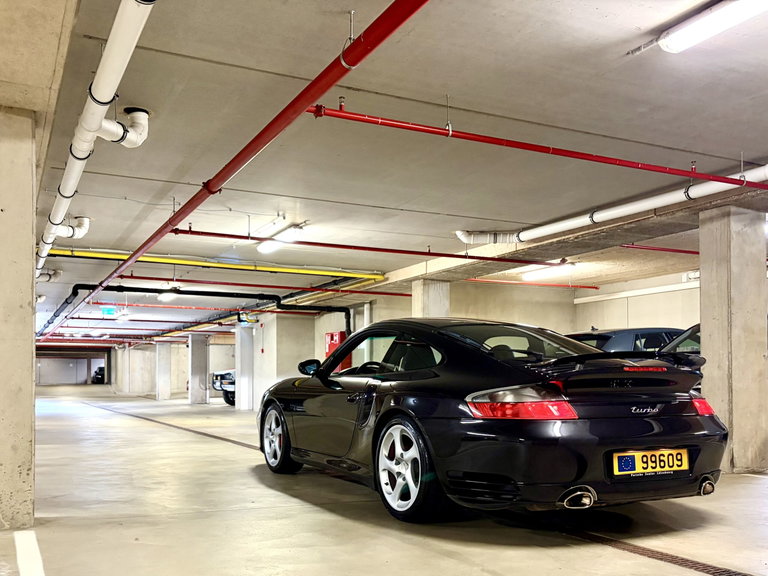 Porsche 996 Turbo