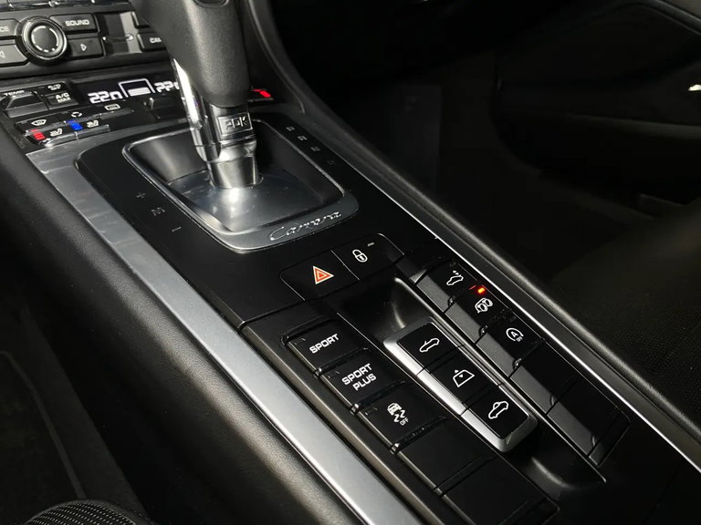 Porsche 991 Carrera 4