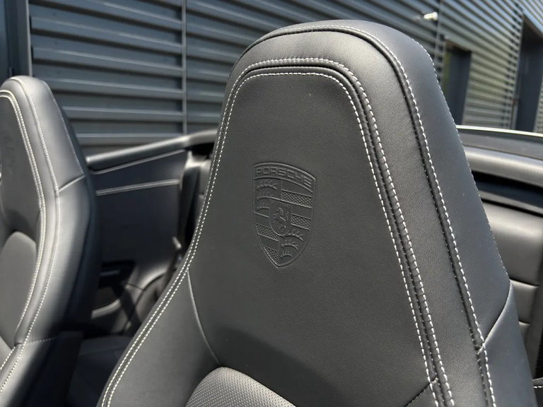 Porsche 992.2 Carrera