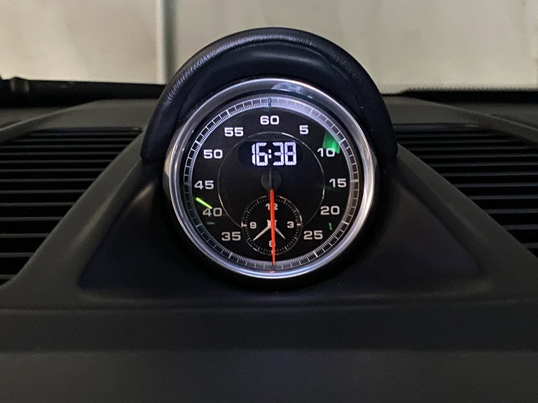 Porsche 991 Carrera 4