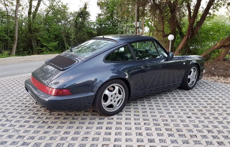 Porsche 964 Carrera 2