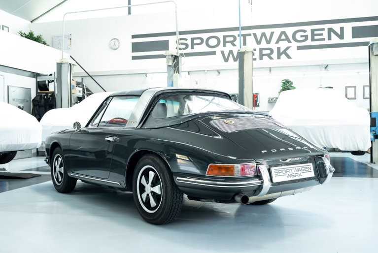 Porsche 911 T