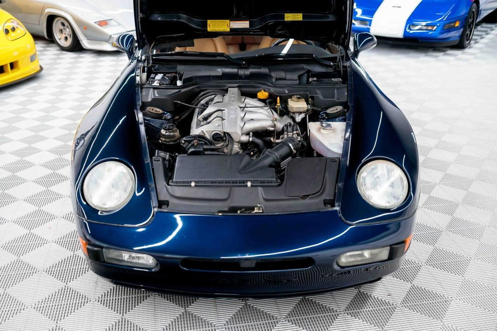 Porsche 968