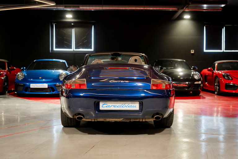 Porsche 996 Carrera