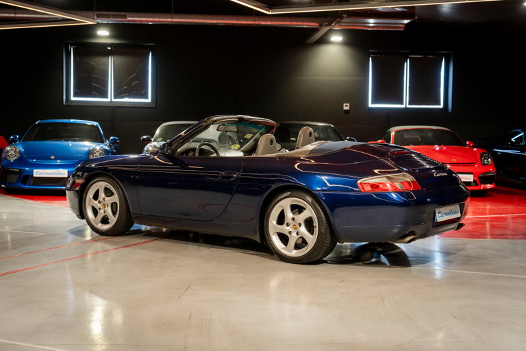 Porsche 996 Carrera