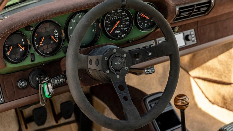 Porsche 911 Backdate