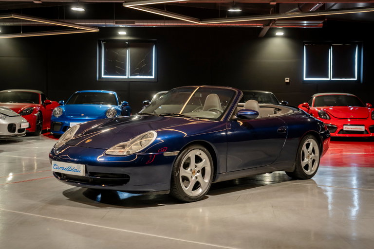 Porsche 996 Carrera