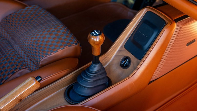 Porsche 911 Reimagined by Singer