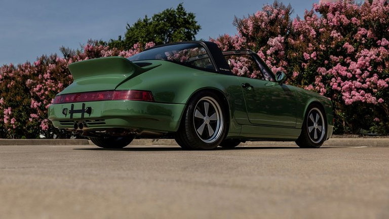 Porsche 911 Backdate