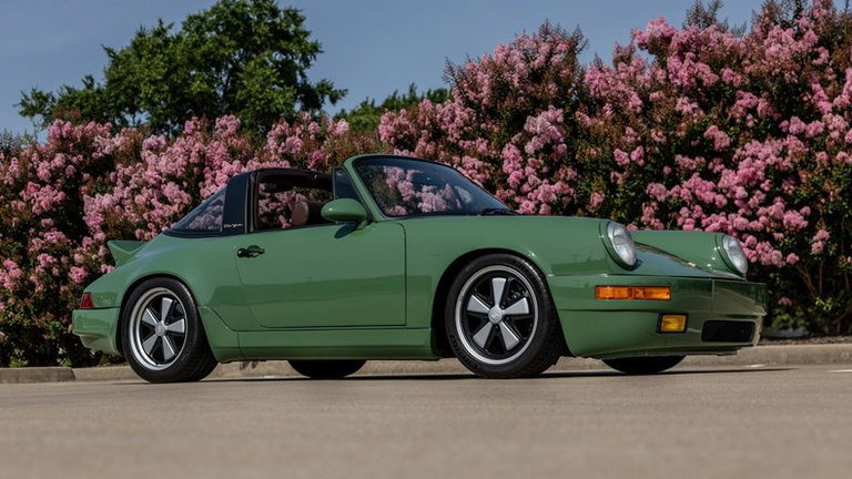 Porsche 911 Backdate