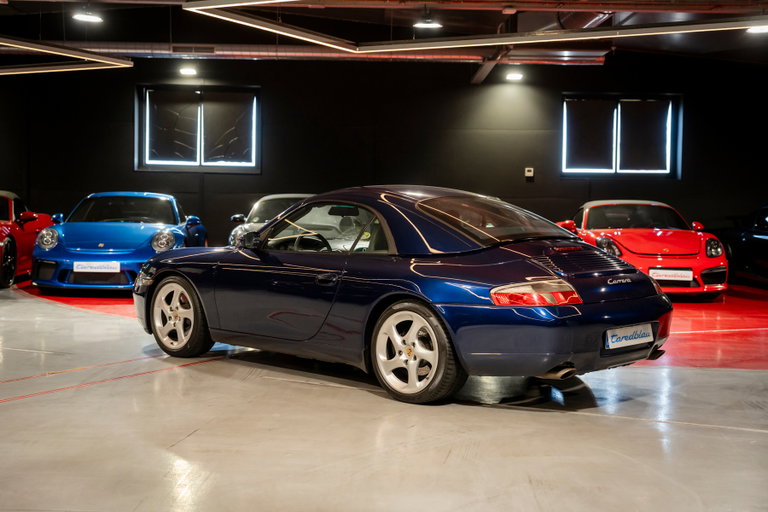 Porsche 996 Carrera