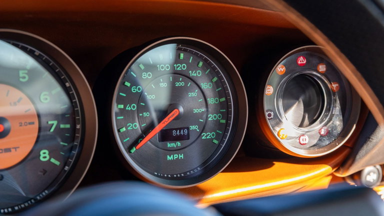 Porsche 911 Reimagined by Singer