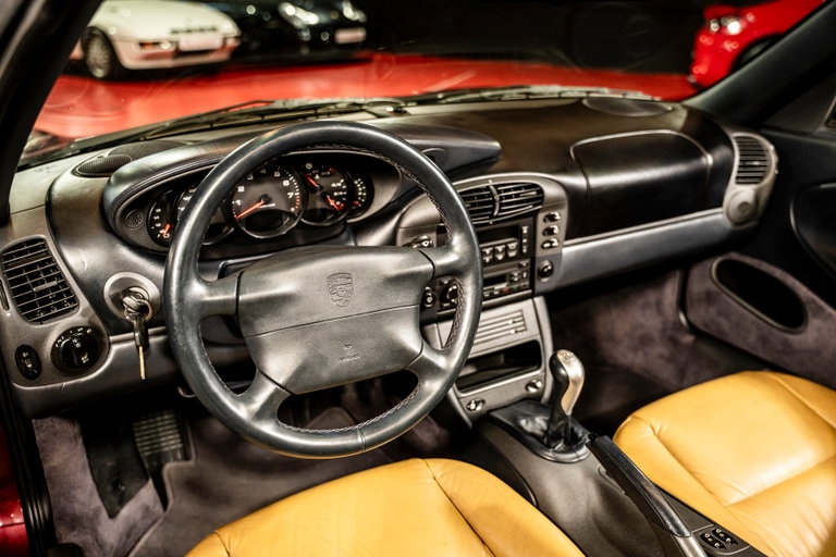 Porsche 996 Carrera