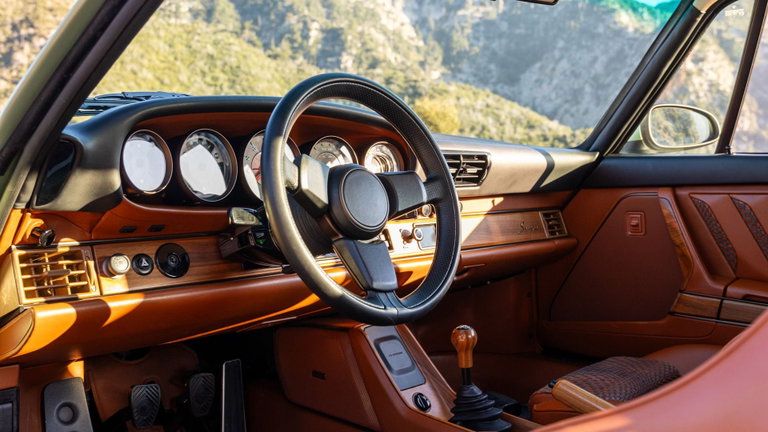 Porsche 911 Reimagined by Singer