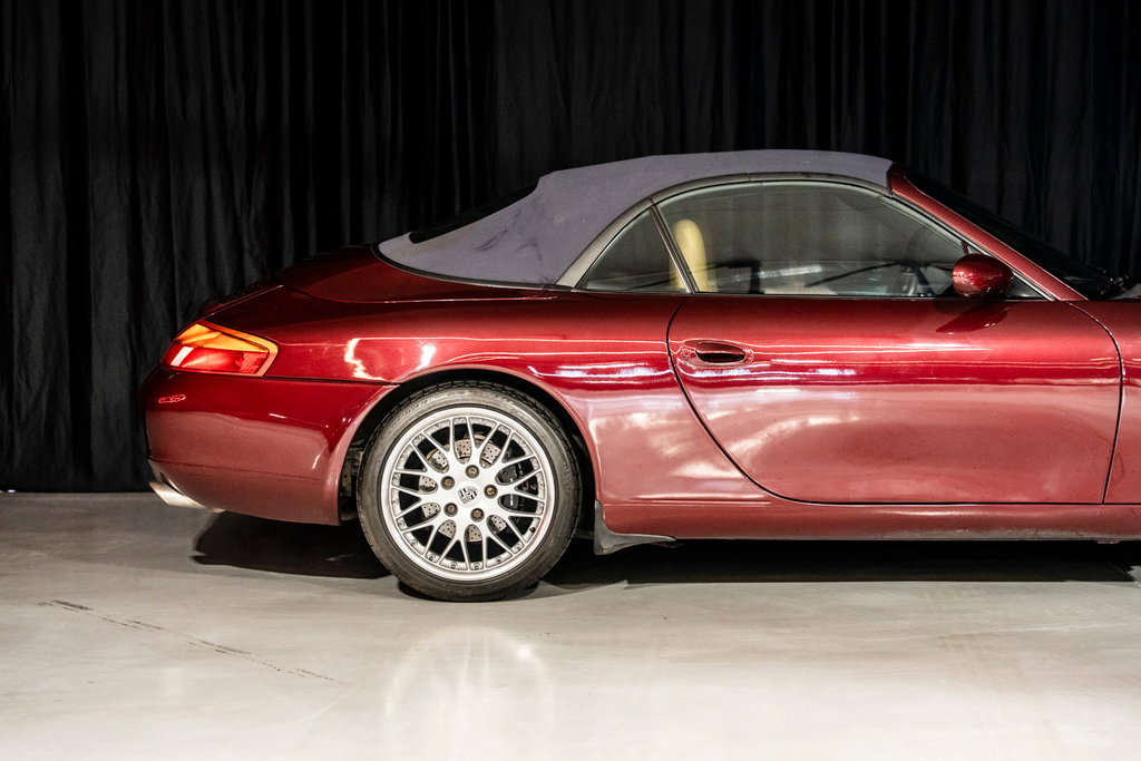 Porsche 996 Carrera