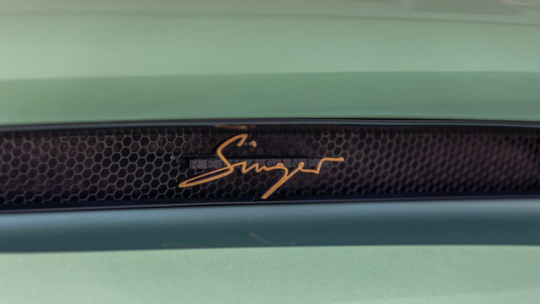 Porsche 911 Reimagined by Singer