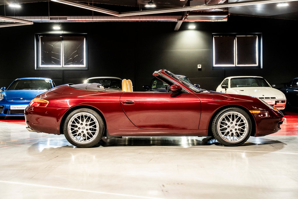 Porsche 996 Carrera