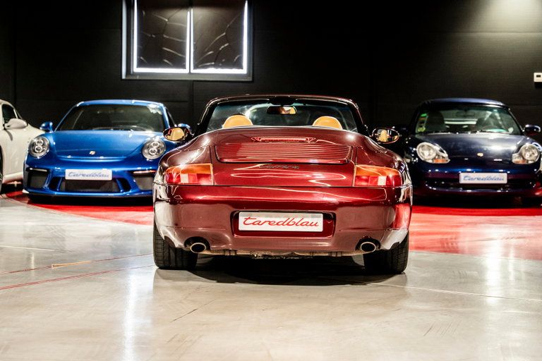 Porsche 996 Carrera