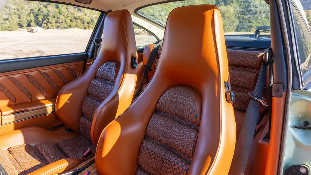 Porsche 911 Reimagined by Singer