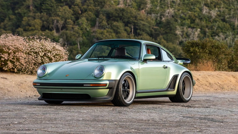 Porsche 911 Reimagined by Singer