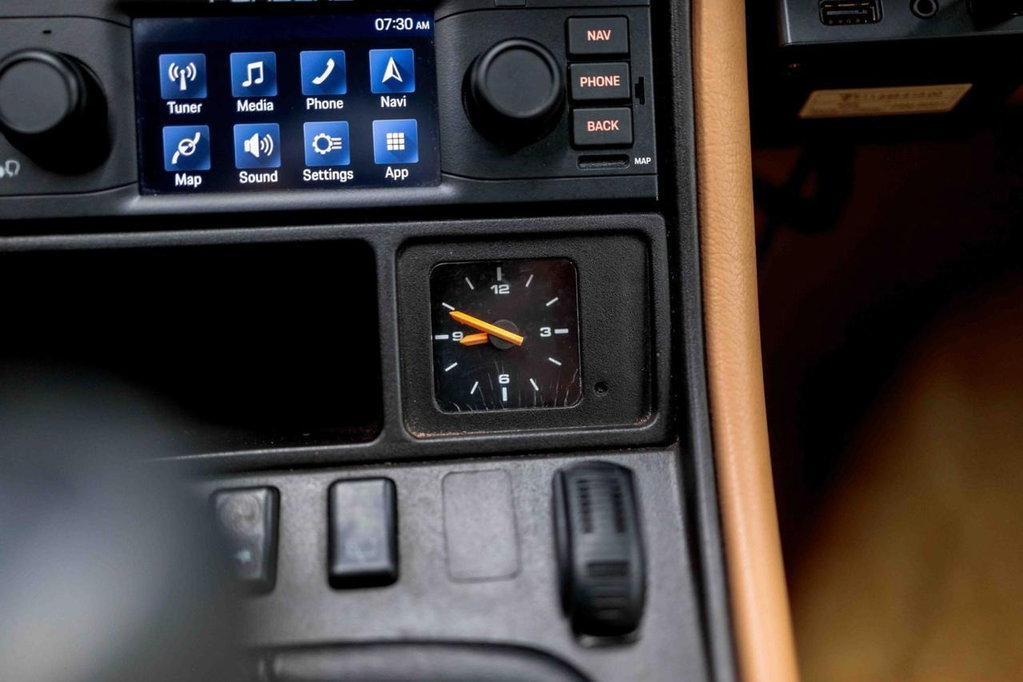 Porsche 968