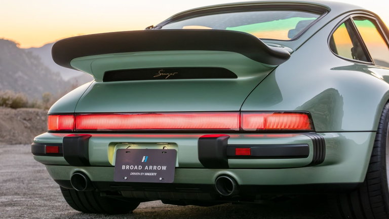 Porsche 911 Reimagined by Singer