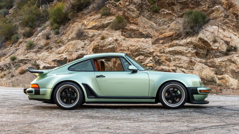 Porsche 911 Reimagined by Singer