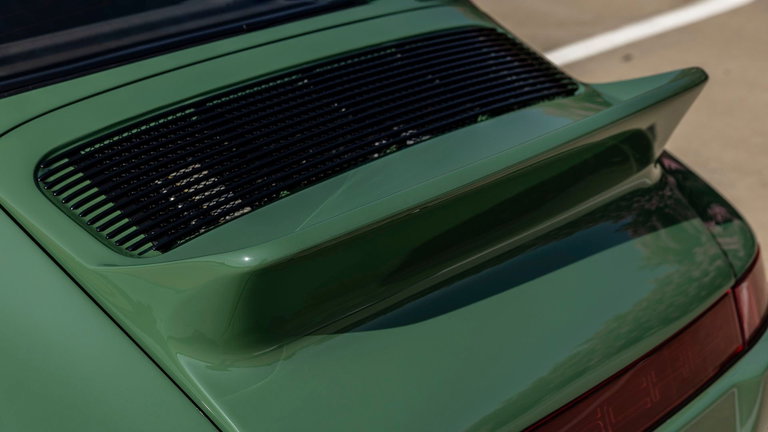 Porsche 911 Backdate