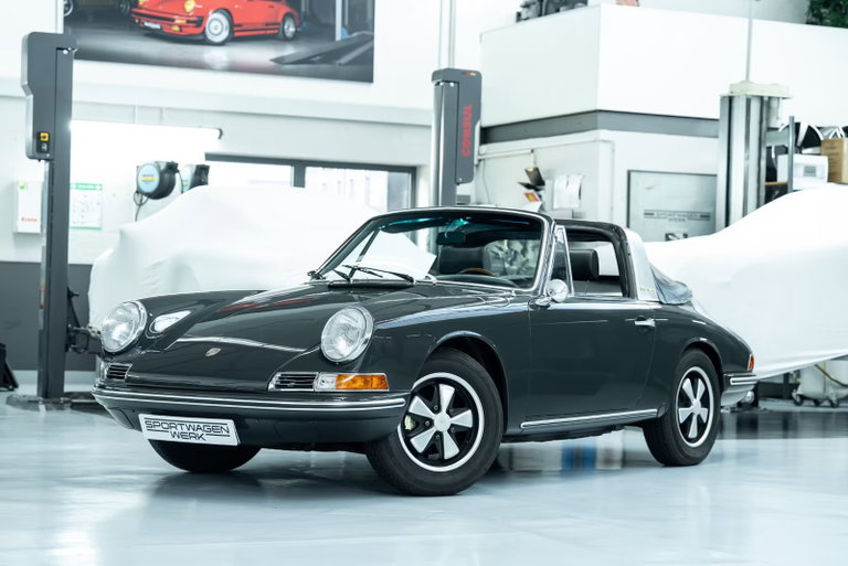 Porsche 911 T