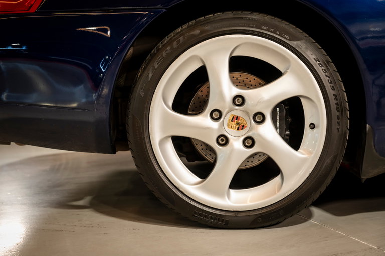 Porsche 996 Carrera