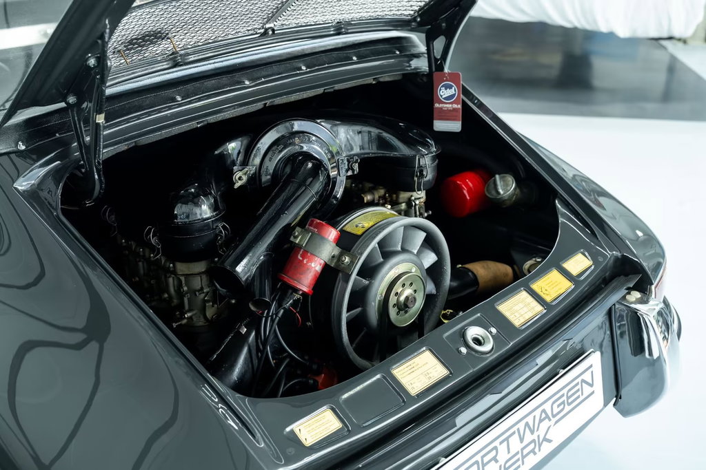Porsche 911 T