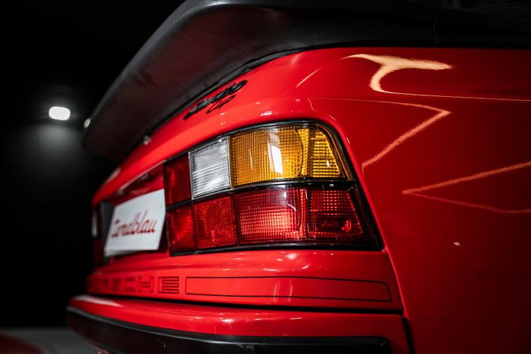 Porsche 944 Turbo Cup